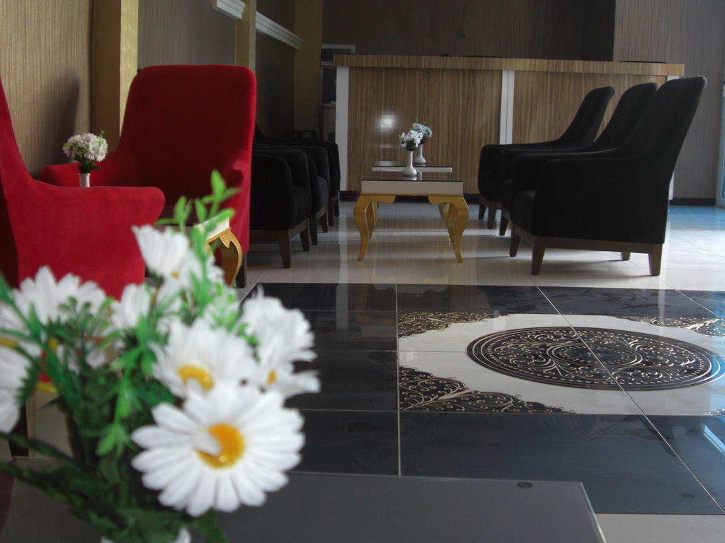 Lara Atalla Hotel Анталія Екстер'єр фото